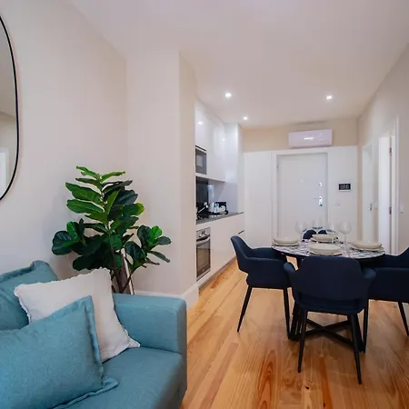 Almada 1.3 By Lovelystay *