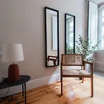 Lejlighed Almada 1.3 By Lovelystay Porto
