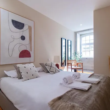 Apartment Almada 1.3 By Lovelystay Porto