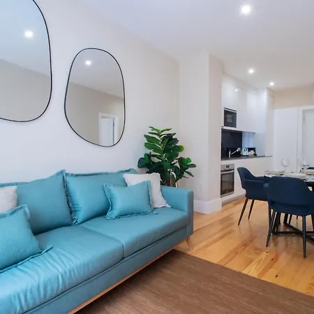 Almada 1.3 By Lovelystay